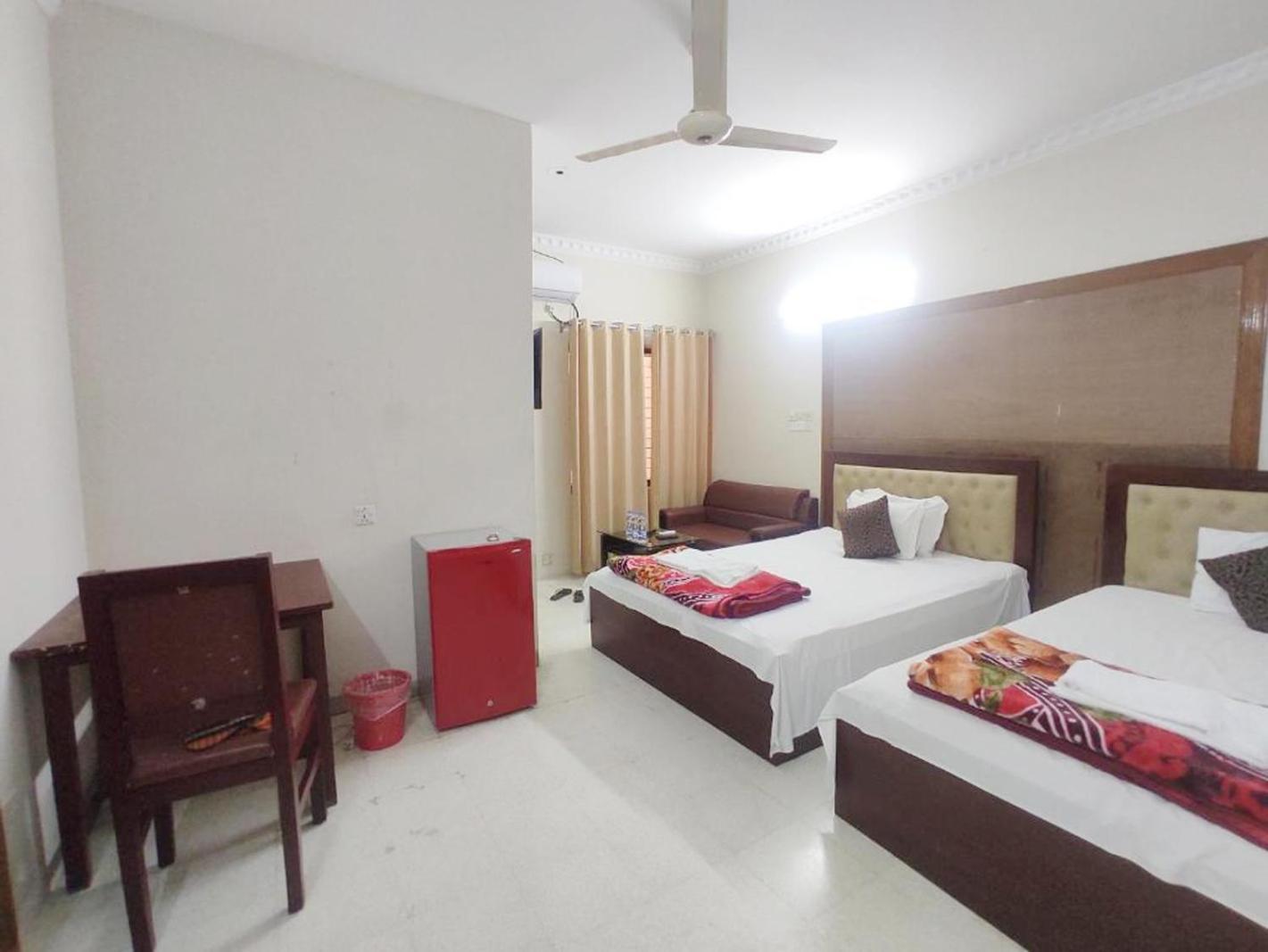 Hotel Suite Palace Baridhara Dhaka Exteriör bild