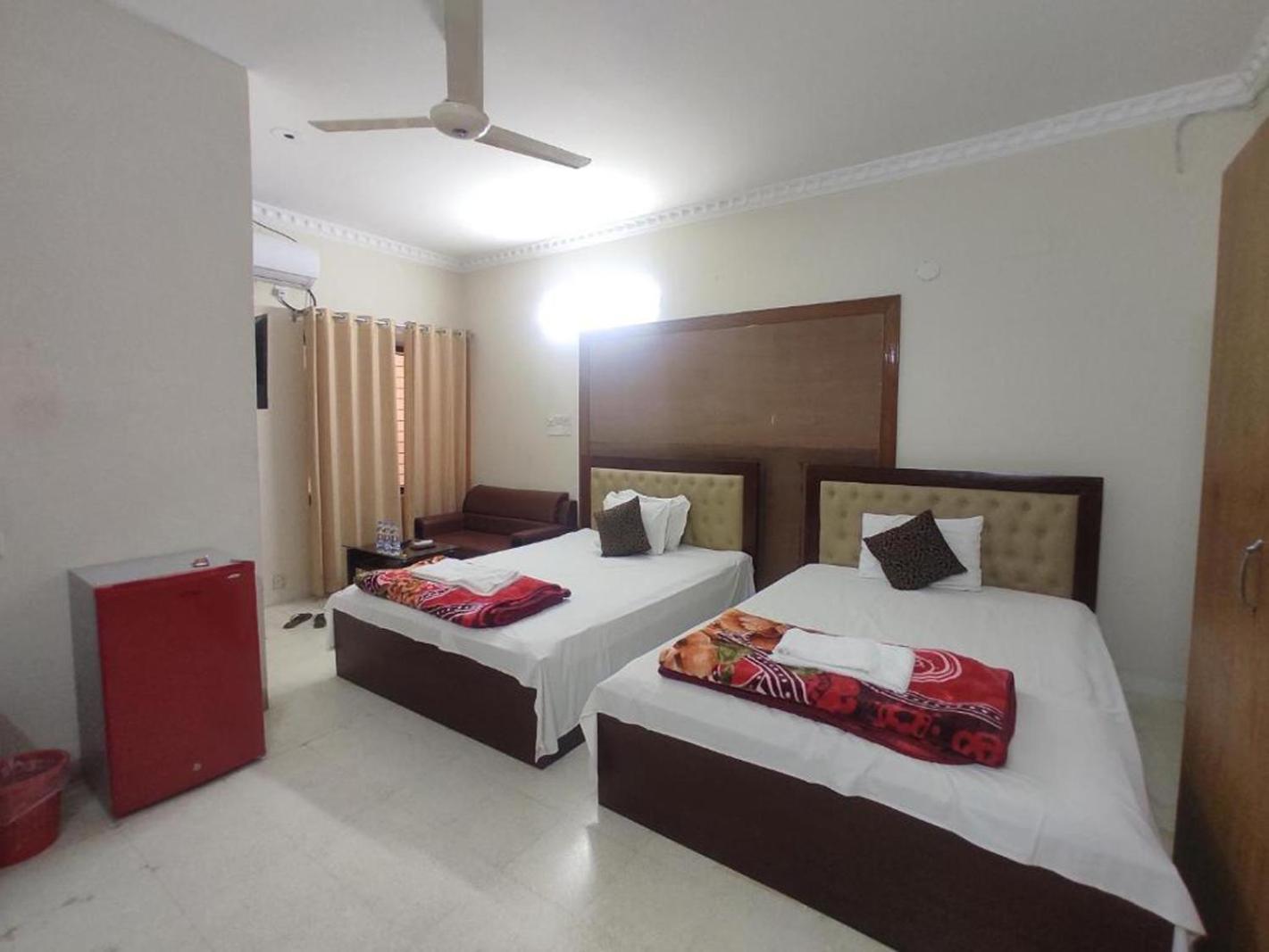Hotel Suite Palace Baridhara Dhaka Exteriör bild