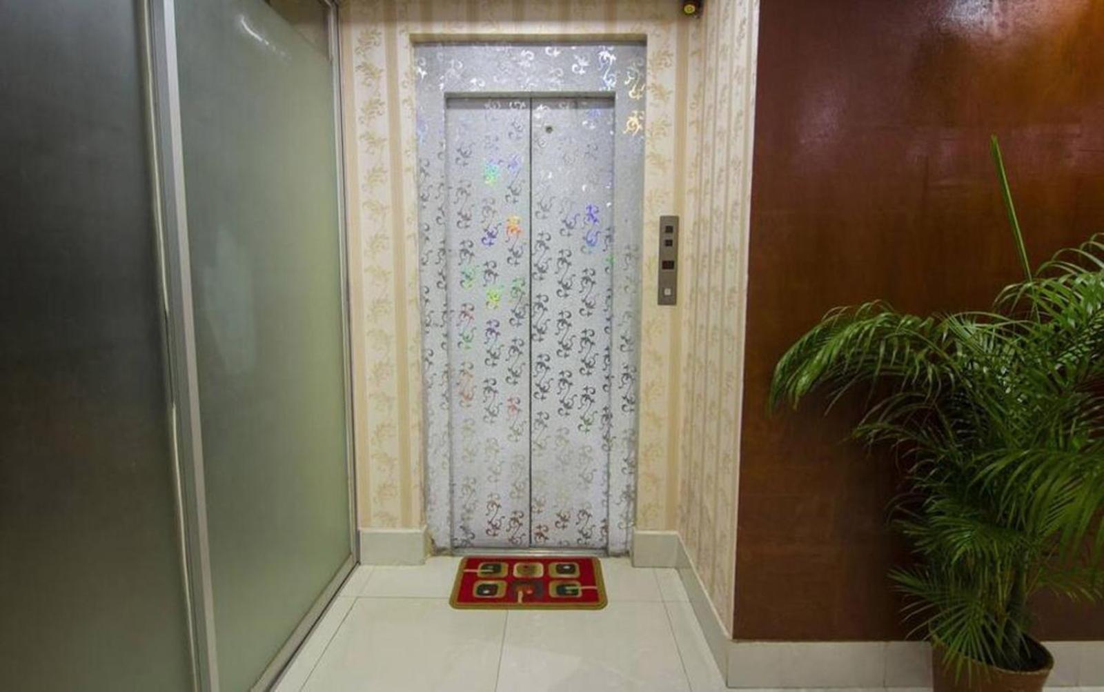 Hotel Suite Palace Baridhara Dhaka Exteriör bild